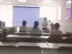 -爱月宝月嫂·育儿嫂