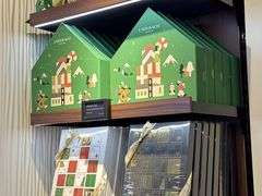 -Laderach 莱德拉(上海环贸iapm店)