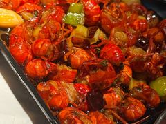 全味虾球-巴厘龙虾·榜首油焖大虾(音乐学院·沿江酒馆店)