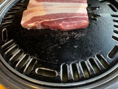 -唯成•韩国炭火烤肉 유성고기