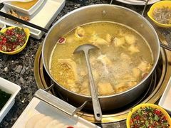 -一席地·本地鸡窝·杭帮鸡火锅(萧山银隆百货店)