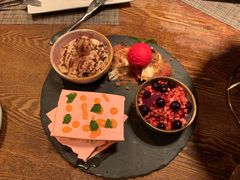 -斯普汇生蚝牛排馆(中骏世界城店)