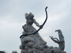 -巴陵广场