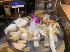 -一朵菌·野生菌探索家火锅(南亚店)
