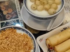 -周大娘牛乳(旧寨古村总店)