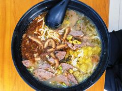-花溪巷牛肉粉(泉城路店)