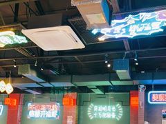 大堂-向外鱼乐·土菜·虹鳟鱼