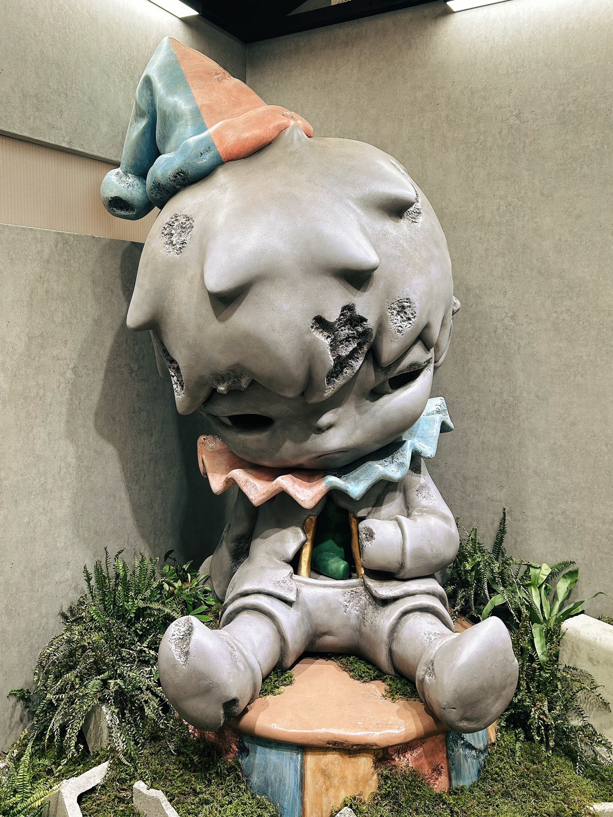 泡泡玛特pop mart情绪潮玩ip小野hirono限定快闪