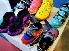 -NIKE KICKS LOUNGE体验店(北京新中关店)