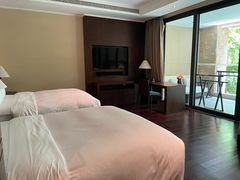 -海南清水湾莱佛士酒店