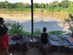 -乌托邦酒吧和餐厅