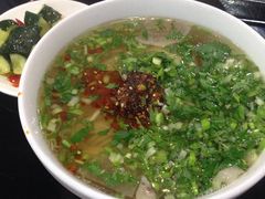 -陇上全荟兰州传统牛肉面(延吉路店)
