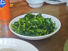 -芦茨金富饭庄·25年老字号·专做稻草鸡