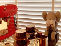 -目艮眼镜SHOWROOM(品牌集合店)