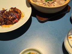 -一坐一忘云南菜(嘉里中心店)