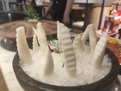 -尚尚仙·酸汤猪手·猪肚鸡火锅(华联万柳购物中心店)