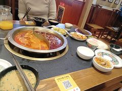 -沸炉重庆老火锅(军事博物馆店)