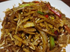 -老兰家传统烧烤炒菜泡馍(小南门店)