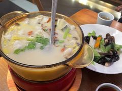 -闽上鲜·福建菜(龙湖滨江天街店)