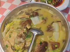 -阆辣荟餐饮(老味道8年·古城店)