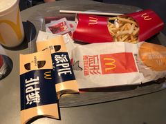 -麦当劳(新世纪环球中心店)