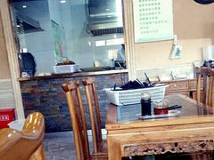 大堂-杨记清芳牛肉拉面(宝龙广场店)