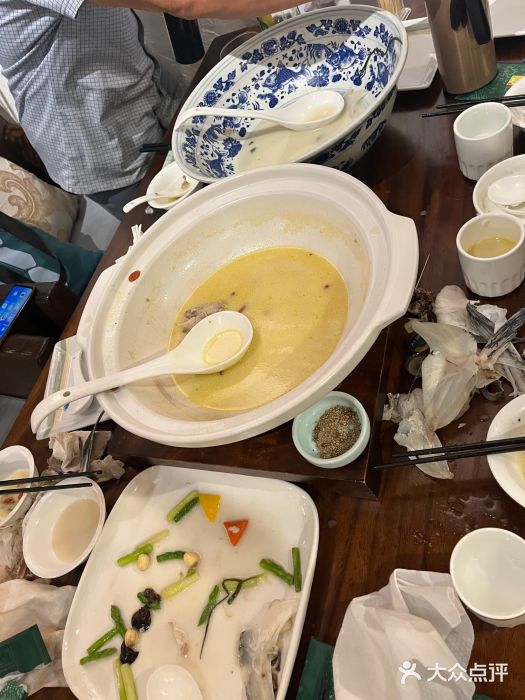山外山·林语花园餐厅图片