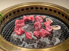 -蚂蚁洞·烤肉大营地(上海静安大悦城店)