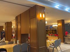 -鹏城人家海鲜酒家·23年老字号(较场尾店)