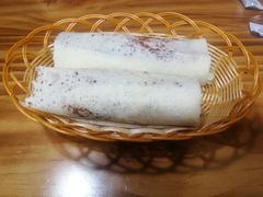 煎饼卷大葱-老济南民间小吃·传统鲁菜(芙蓉街店)