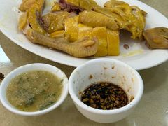 -强记湛江鸡饭店·二十七年老字号(拱北店)