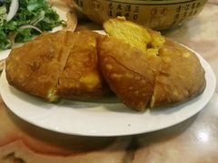 油饼-苏莱特色牛骨滩羊手抓馆(长城东街总店)