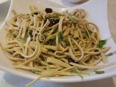 -赶海部落海鲜城(海阳路店)