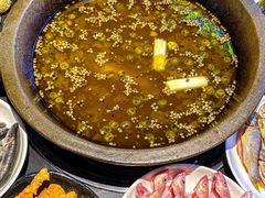 -石锅苗苗鱼(武汉首店)
