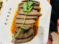粉肝（半只）-狮头牌卤味研究所·卤味饭(花城汇南区店)