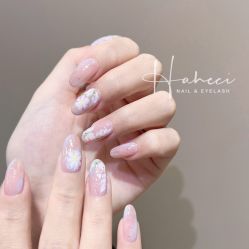 -花岐款式专研健康美甲沙龙