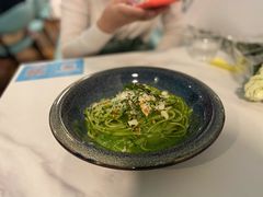 菠菜汁青酱意大利面-拾挚扒房(招商花园城店)