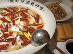 -江渔儿酸菜鱼(曜一城店)