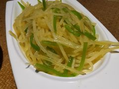 -渝信川菜 · 川味家常菜(长安店)
