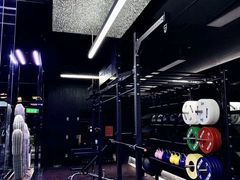 器械区-TOP健身私教工作室(侨香店)