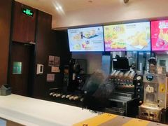 -麦当劳(番禺信联大厦店)