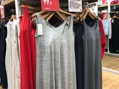 -优衣库(上海虹口龙之梦店)