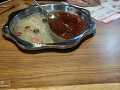 鸳鸯锅底-傣妹火锅(南京东路一店)