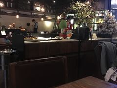 -Carbon莫卡哆·意大利复古集市餐厅(杭州大厦店)