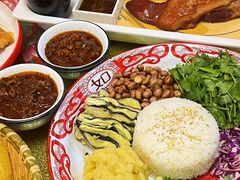 -闯关东东北农家菜(崂山石老人店)