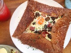 鸡蛋蘑菇熏肉荞麦可丽饼-RAC BAR(安福路店)