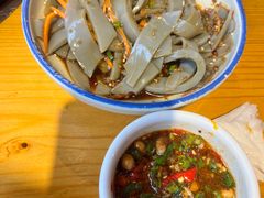 -民食香·腊排骨野生菌美食(木府店)