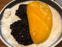 芒果白雪黑糯米甜甜-三花奶奶的甜品(百联嘉定购物中心店)