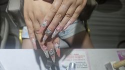 -瞧·享轻奢美甲美睫