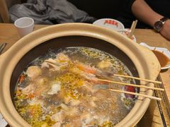 -邹开喜·炭炉鸡煲·海鲜火锅(虹口足球场店)